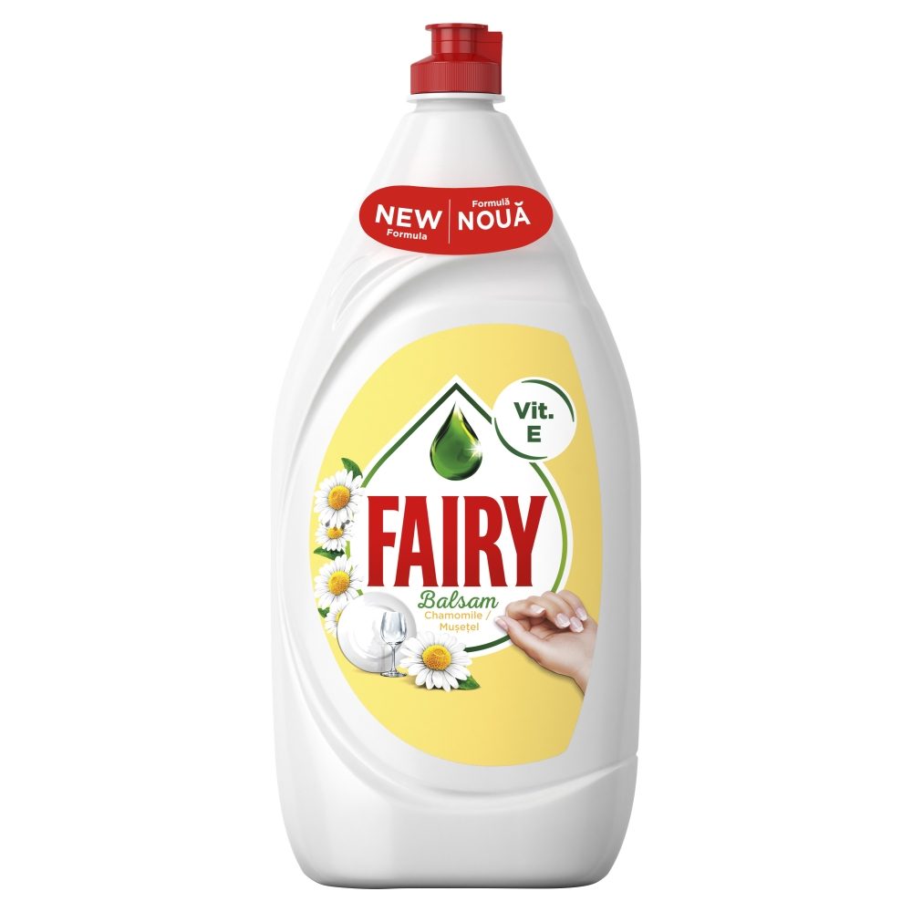Fairy Detergent Lichid Pentru Vase, Musetel Si Vitamina E, Curatare Puternica Impotriva Grasimii, Recipient Reciclabil, 1.35 L