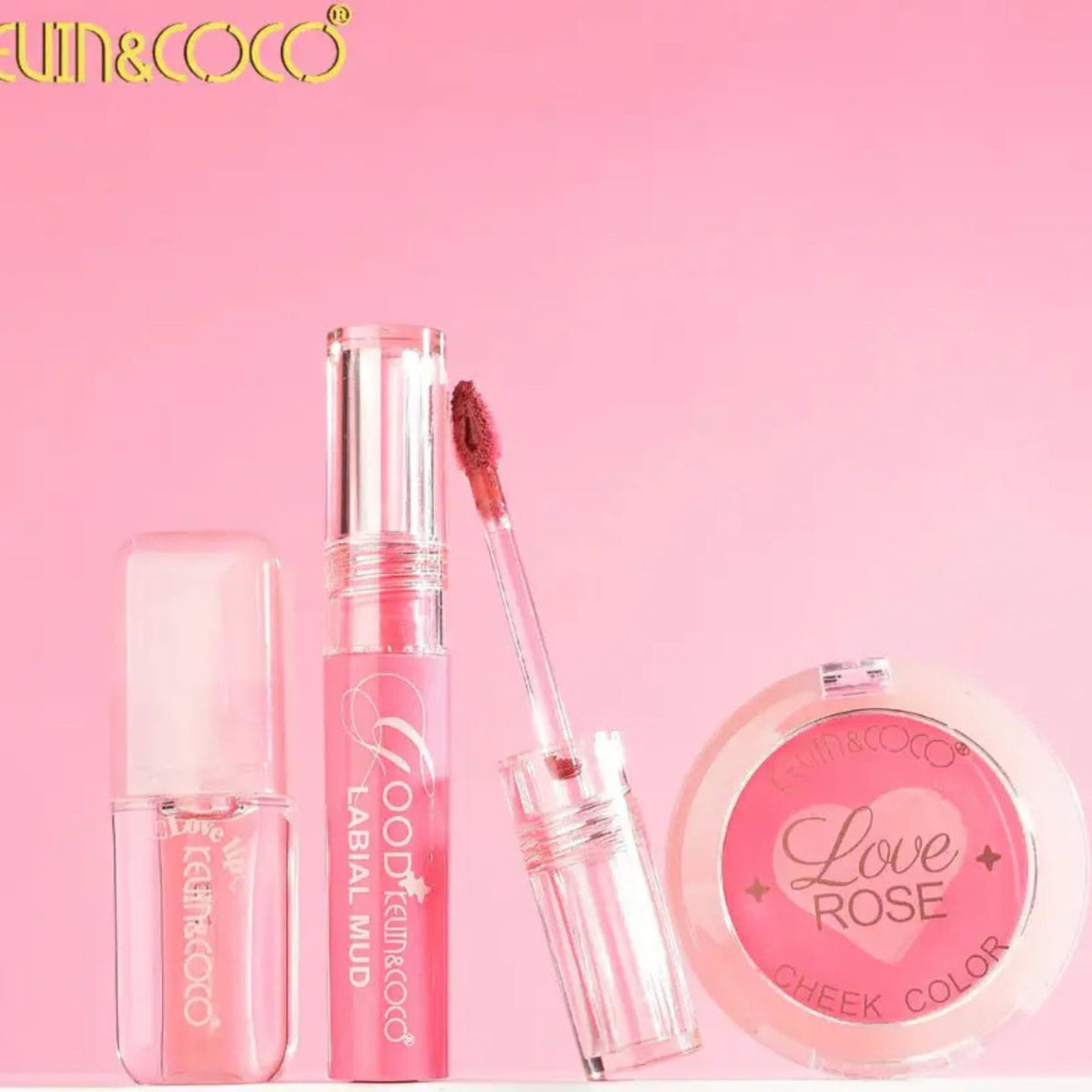 Kevin&Coco Set Machiaj Complet Good Things Will Happen, Kit Portabil cu Blush Lichid, Pudra Fard de Obraz Inima si Luciu de Buze, Portfard Transparent Inclus, 3 Piese, Roz