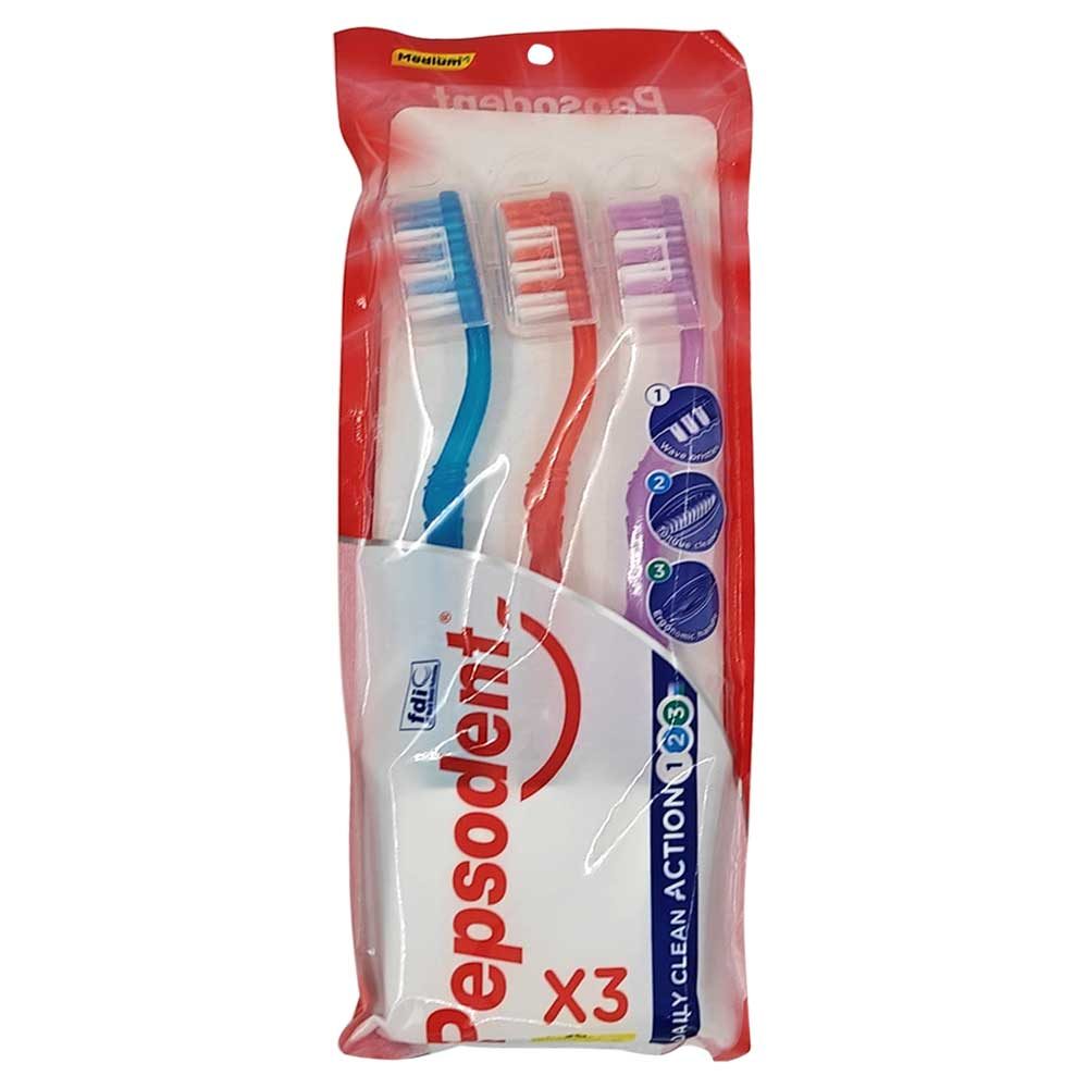 Pepsodent Periuță de Dinți, Cu Capac, Action Clean, Medium, 3 Buc