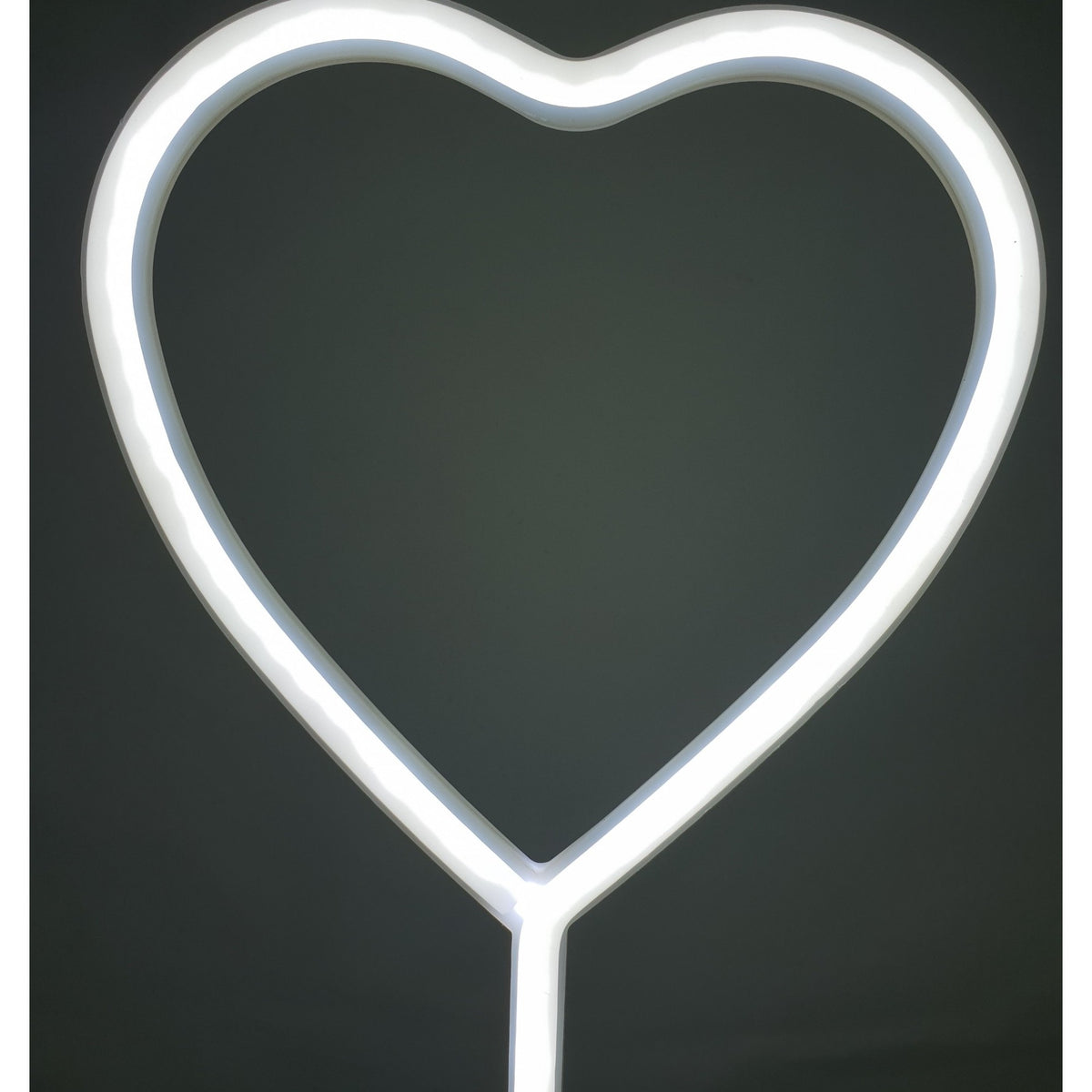 Decoratiune Luminoasa Inima, Instalatie LED pentru Craciun, Alimentare cu Baterii, Plastic, Alb Rece