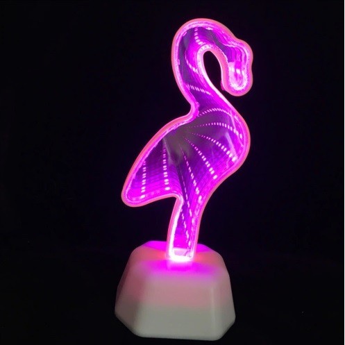 Decoratiune Luminoasa Neon Flamingo, Lampa Ambientala cu LED, Alimentare USB sau 3 Baterii AA, Material Plastic, Inaltime 20 cm, Culoare Mov