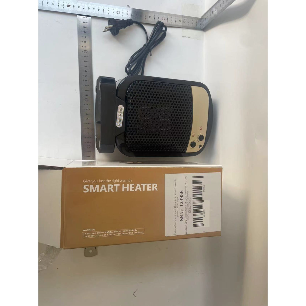 Radiator Electric Vertical, Aeroterma Compacta cu 3 Trepte de Putere, Incalzitor Portabil pentru Casa si Birou, 1800W, Negru