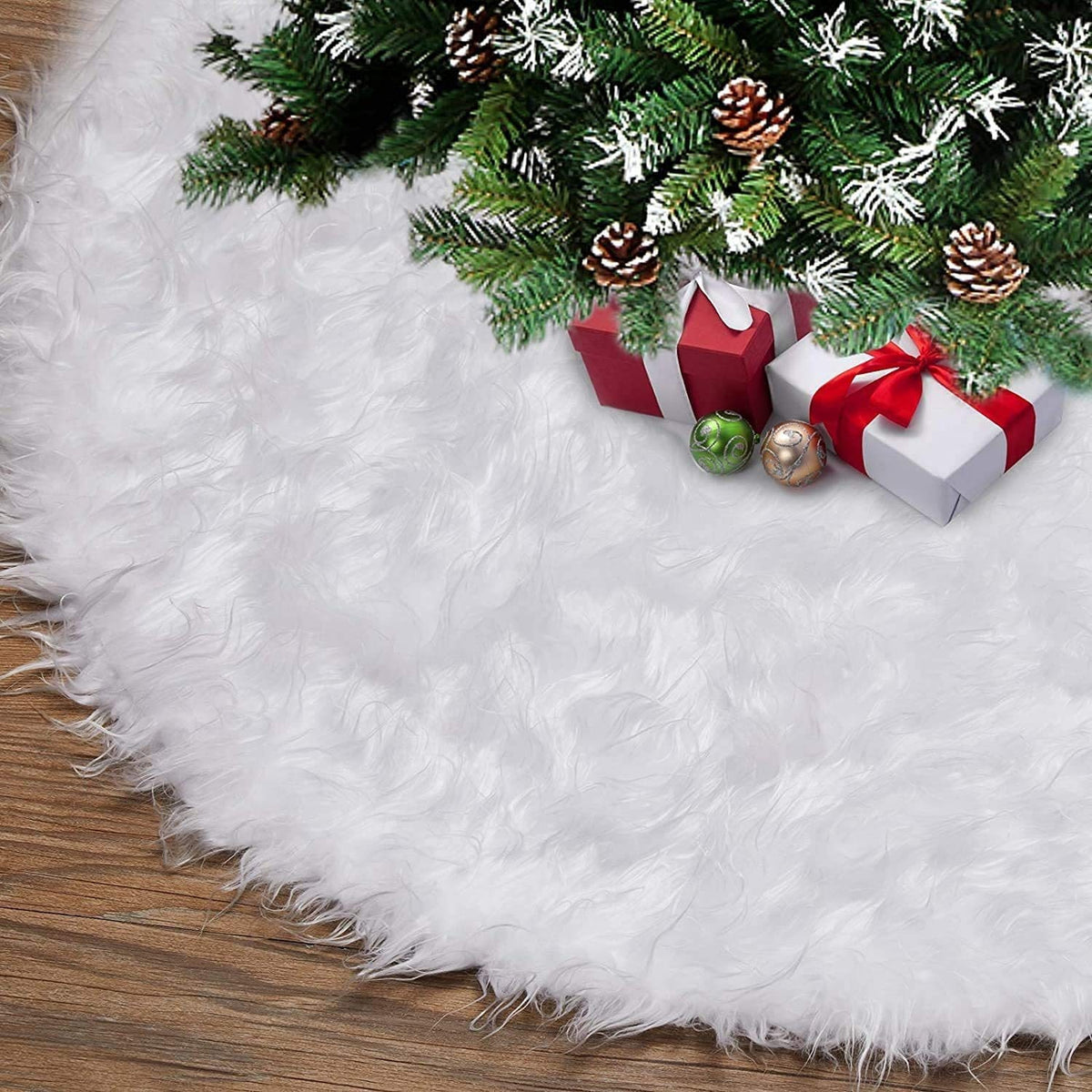 Covor pentru Brad de Craciun White Haipai, Protectie Podea, Blanita Artificiala, Diametru 90 cm, Grosime 4 cm, Alb