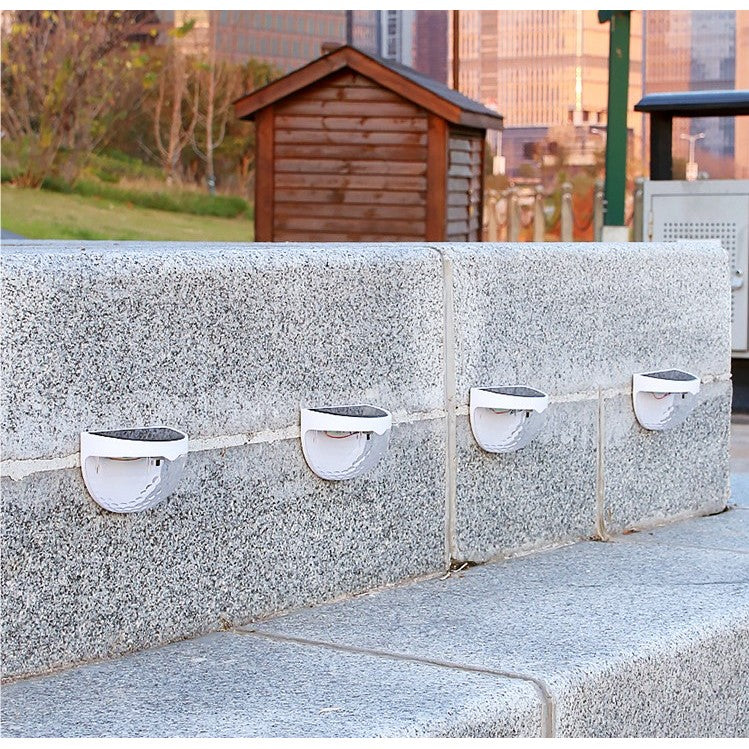 Set 2 Lampi Solare de Perete cu 6 LED-uri, Senzor de Lumina si Protectie IP65, Corp ABS, Alb, Lumina Rece 6500K, 90x62x50mm