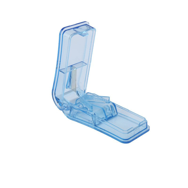 Dispozitiv Multifunctional pentru Taiat si Sfaramat Pastile, Divizor Medicamente cu Compartiment Depozitare, Plastic Non-Toxic, Design Portabil, Albastru