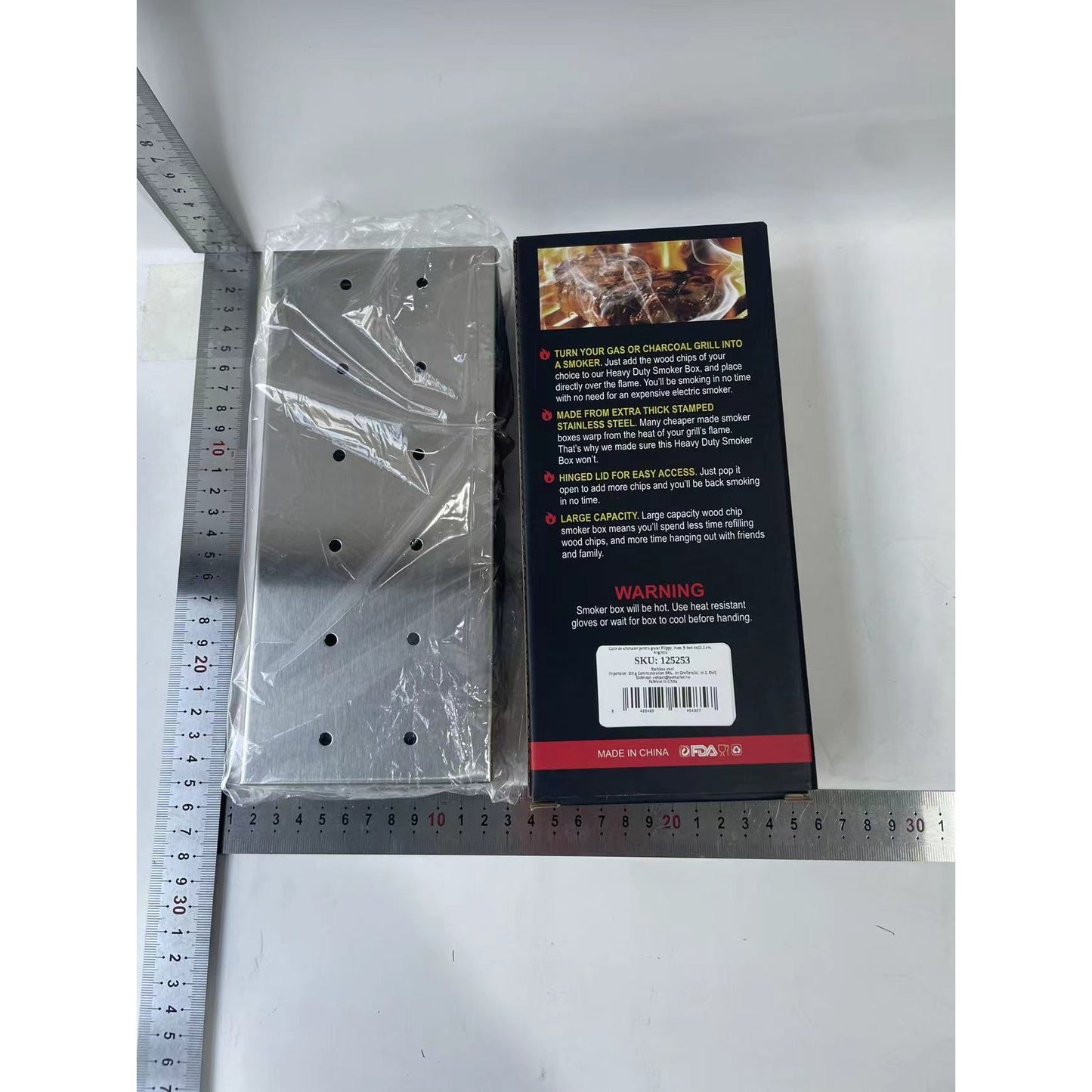 Cutie Afumator pentru Gratar, Dispozitiv Afumare cu Rumegus, Capacitate Mare, Inox 430 Rezistent la Rugina, Capac cu Balamale, 22.2x9.6x4.4 cm, Argintiu