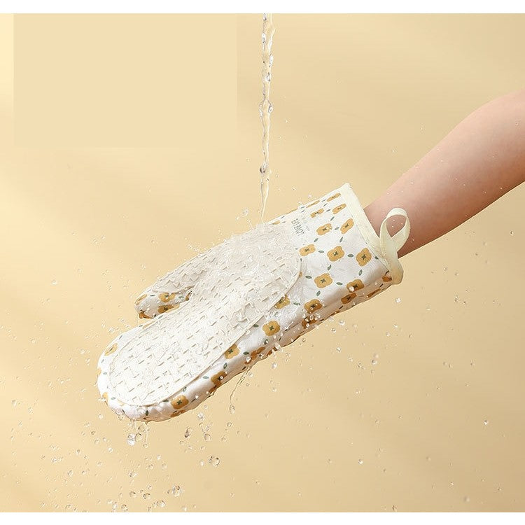 Set 2 Manusi Cuptor si Bucatarie, Rezistenta Termica 330 Grade, Protectie din Textil si Cauciuc Aderent, 26.5 x 18 cm, Alb