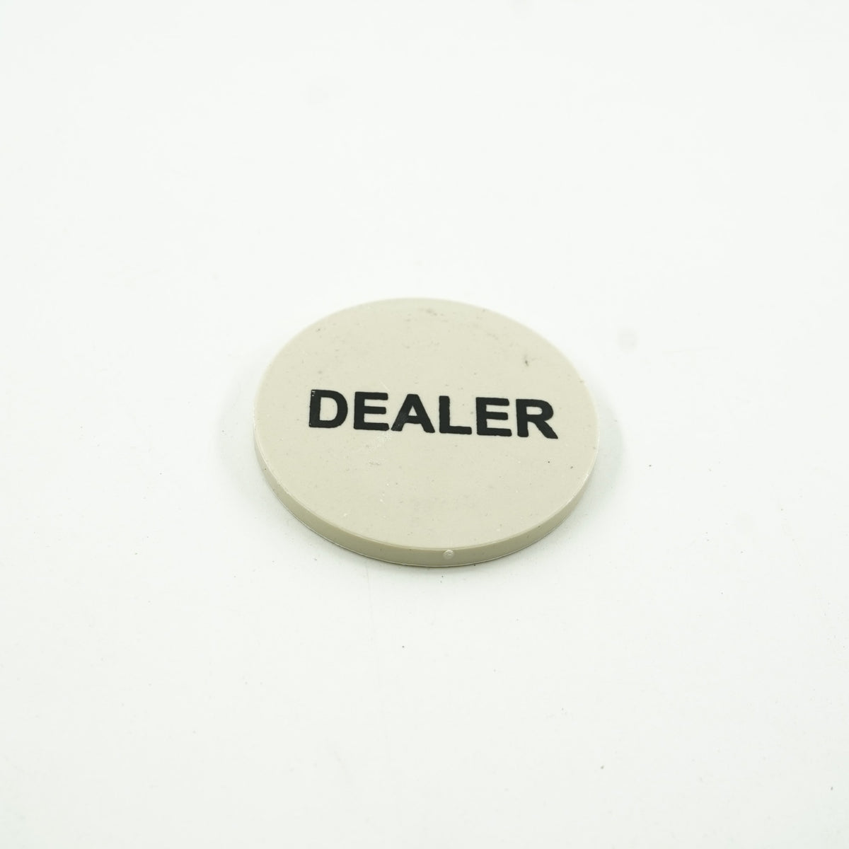 Set de Poker Profesional cu 300 Jetoane, Include 2 Pachete Carti Plastic, 5 Zaruri si Mat de Joc, Servieta Aluminiu, 39x7x27 cm