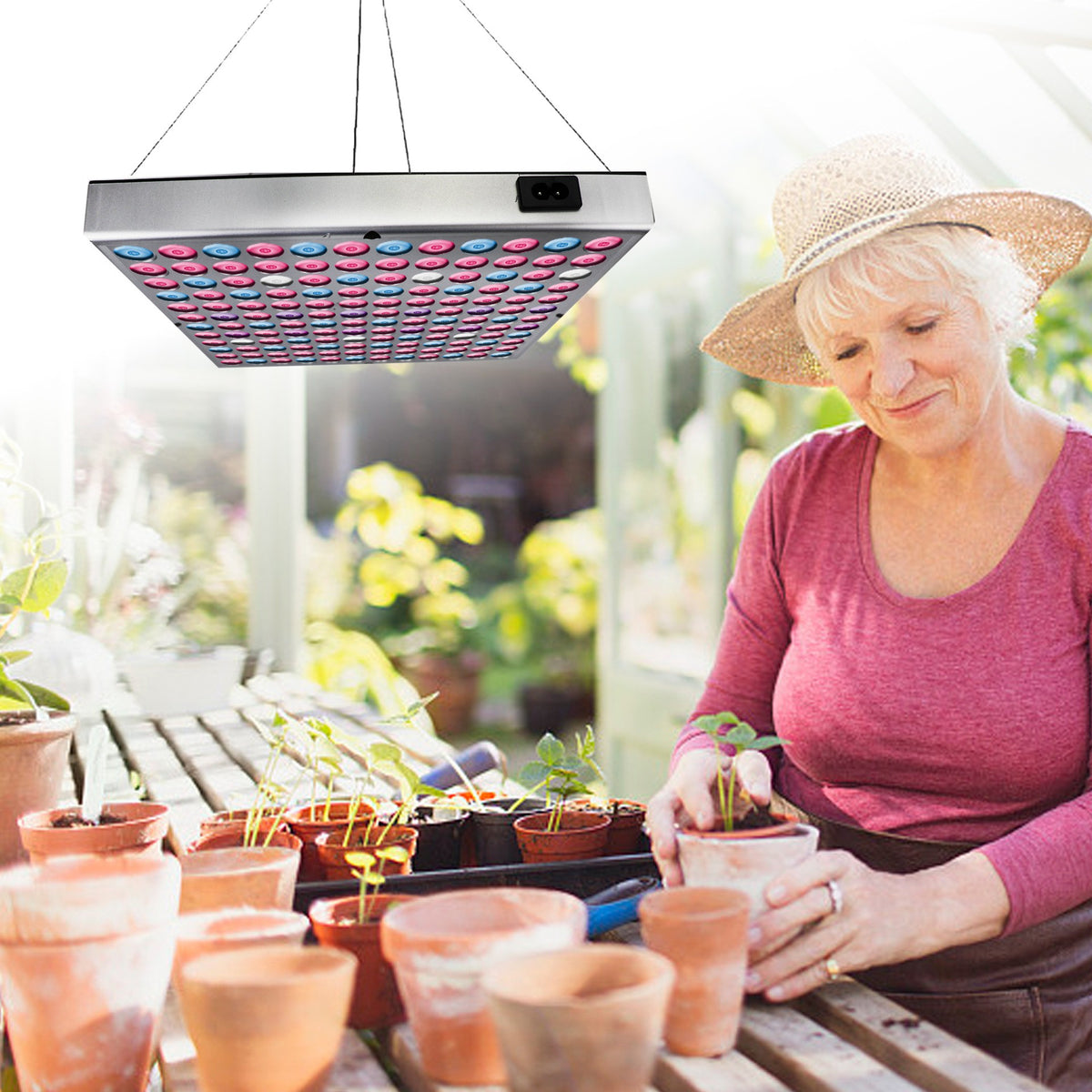 Lampa LED Crestere Plante, Spectru Complet Red Blue UV IR, Panou Iluminat Interior, Material ABS cu Agatatoare, 15W, 25 x 25 cm, Multicolor