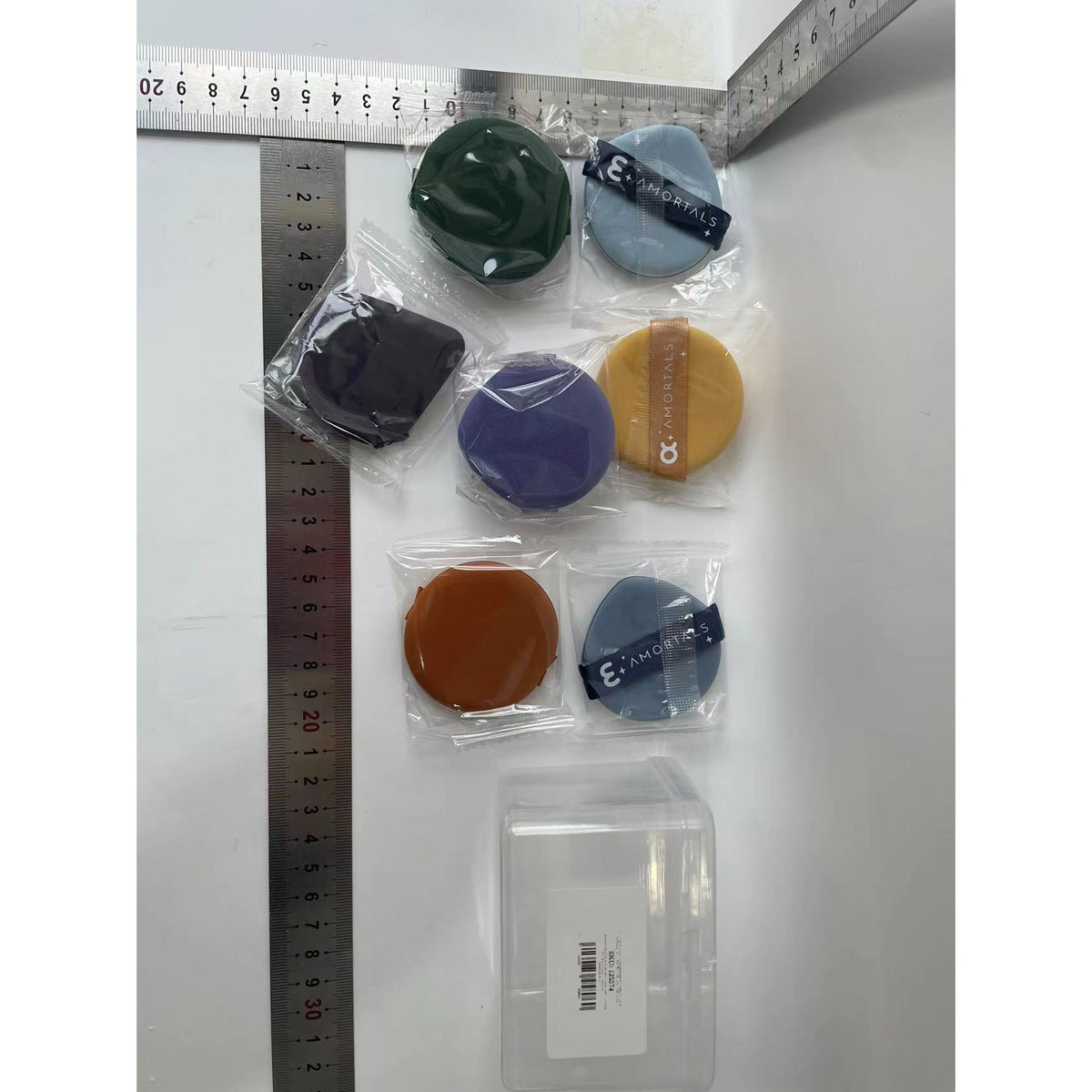 Set 7 Bureti Machiaj Triunghiulari, Aplicatoare Tip Powder Puff, Utilizare Umeda si Uscata, Textura Fina, Reutilizabili, 5.5 x 5.5 x 0.9 cm, Multicolor