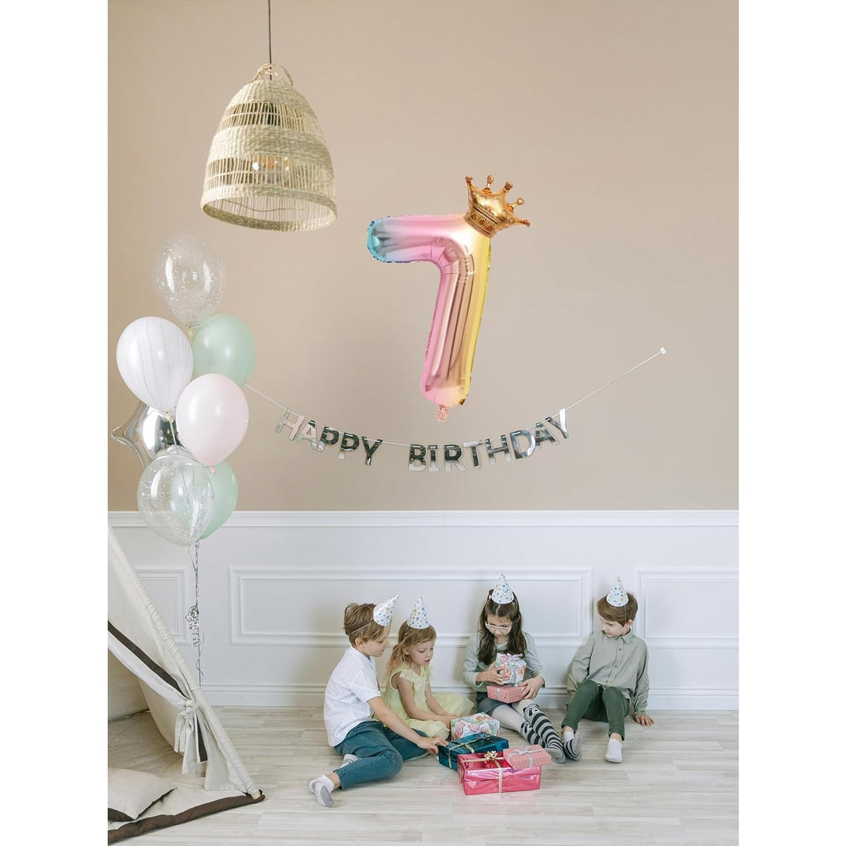 Balon Aniversar Cifra 7 Cu Coronita, Figurina Din Folie Metalizata Gradient, Umflare Aer Sau Heliu, 80 cm, Multicolor