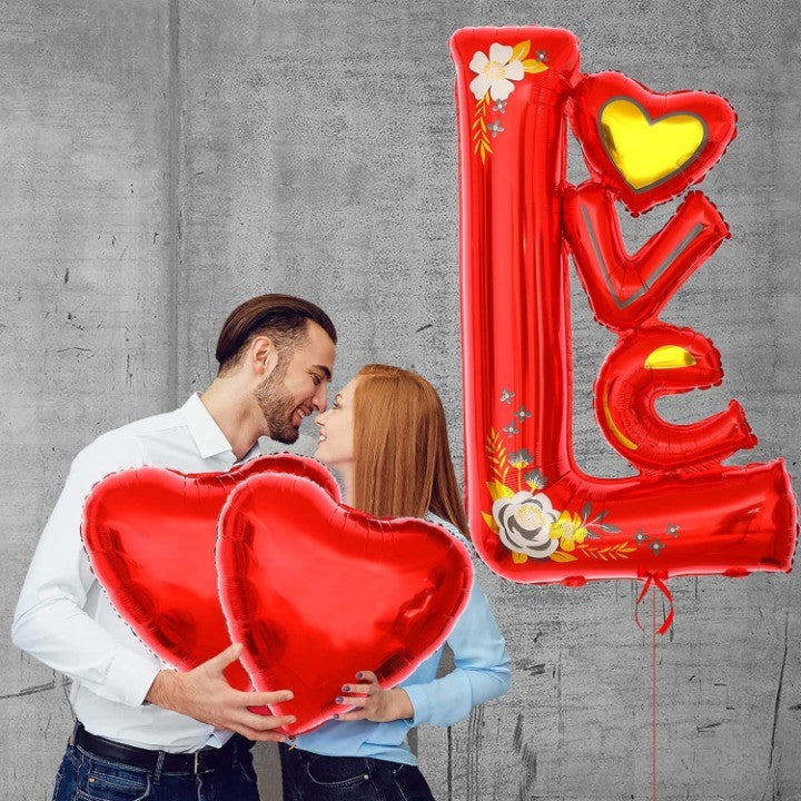 Balon din Folie Metalizata Model Love, Figurine Tematica Iubire, Umflare Aer sau Heliu, Set cu Pai Inclus, 110x64 cm, Rosu