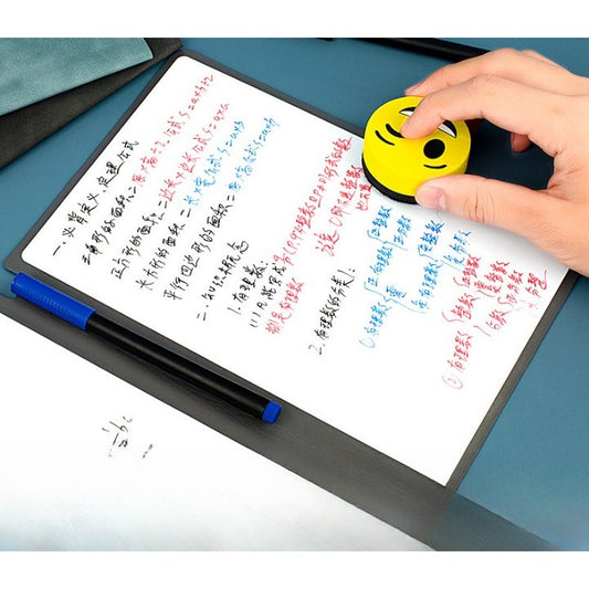 Agenda A5 Reutilizabila cu Pagini Tip Tabla si Stergere Uscata, Caiet Reutilizabil din Piele Ecologica, Set 6 Piese cu 3 Markere, Burete si Laveta, 24 x 16.5 cm, Verde