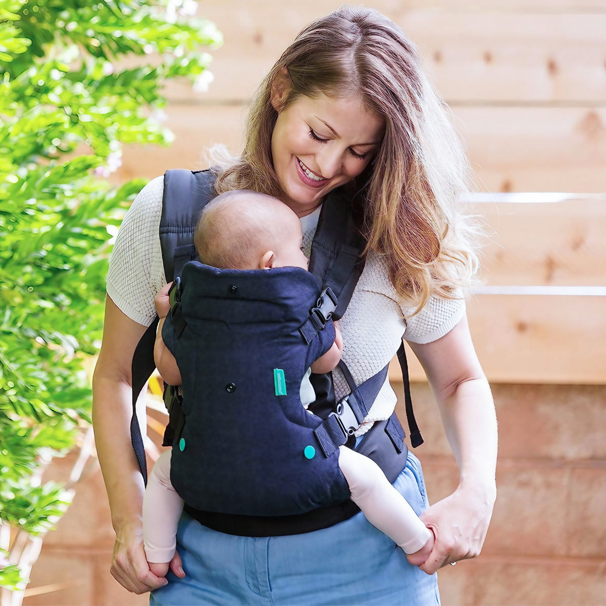 Marsupiu Ergonomic, Multifunctional 4 in 1, Pozitie Corecta Formă M cu Suport Lombar si Cervical, 6-36 Luni, 3.5-15 kg, Negru