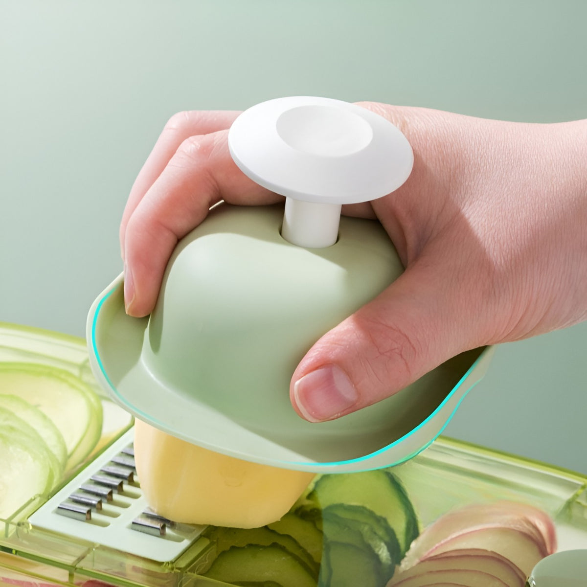 Feliator Multifunctional pentru Legume si Fructe, Tocator 3 in 1 cu 6 Piese, Lame din Inox 420, Recipient Stocare si Protectie Mana, ABS fara BPA, 35x12x9.4 cm, Verde