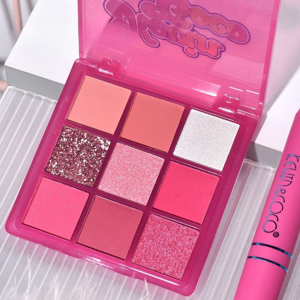 Kevin & Coco Set Machiaj Pink Hearted, Paleta 9 Farduri de Ochi Mate si Sidefate, Ruj Lichid Gloss si Ruj Tip Creion, Roz, 3 Piese, 15.5 x 13 x 3.4 cm