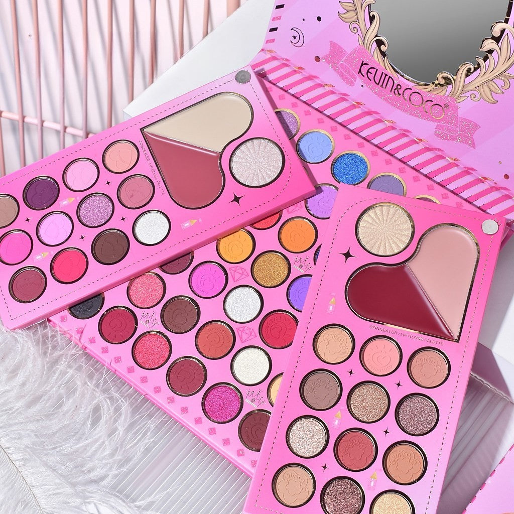 Trusa Machiaj Multifunctionala Kevin & Coco Princess Palette, Fard Pleoape, Iluminator, Corector si Ruj, Texturi Mate si Sidefate, 79 Culori, 19.7 x 20 x 2 cm