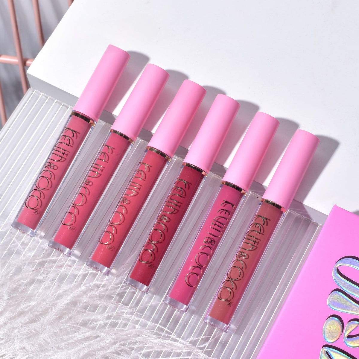 Kevin & Coco Set de Buze Pink Girl, Kit cu 6 Gloss-uri de Buze Lichide, Efect Catifelat si Lucios, Formula Cruelty-Free, Nuante Roz si Maro, 10.2 ml
