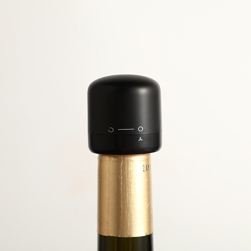 Dop de Vin Vacuumatic, Capac de Etansare Rotativ cu Sistem Lock-Unlock, Silicon Alimentar si ABS Reutilizabil, 3.8 x 3.8 cm, Negru