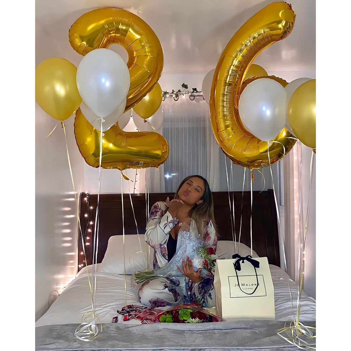 Balon Din Folie Metalizata, Figurina Cifra 6 Pentru Aniversare, Umflare Aer Sau Heliu, Include Pai, Inaltime 40 cm, Auriu
