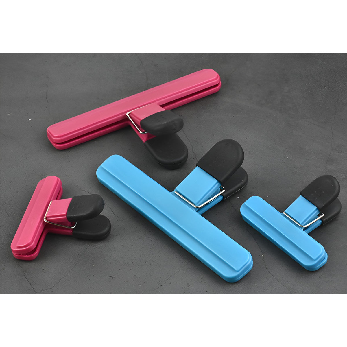 Cleste Multifunctional pentru Sigilarea Pungilor, Clip de Inchidere Ermetica pentru Prospetime Alimente, Plastic Rezistent, 7x6.5 cm, Roz