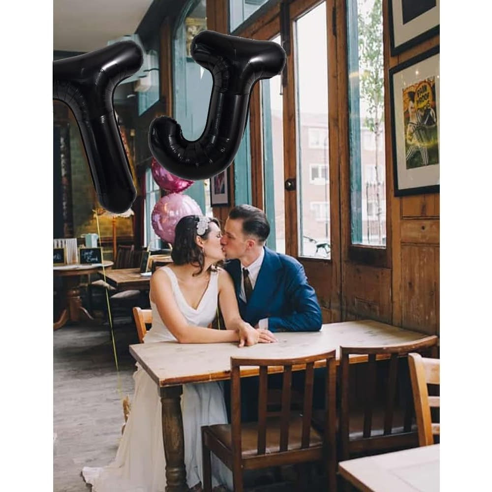 Balon Folie Metalizata Litera J, Decoratiuni Petrecere Aniversara, Umflare cu Heliu sau Aer, Include Pai, Negru, 40 cm