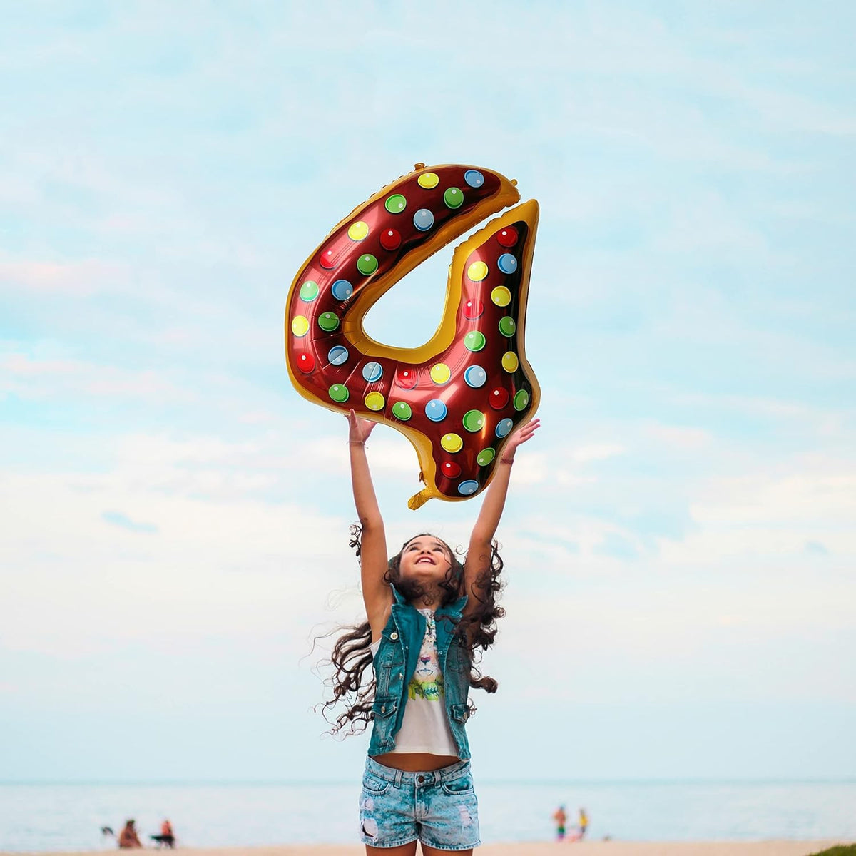 Balon Aniversar Cifra 4 cu Imprimeu Gogosi, Figurina din Folie Metalizata, Decor Petrecere Copii, Umflare Aer sau Heliu, Include Pai, Multicolor, 100 cm