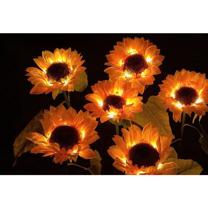 Lampa Solara LED Decorativa Floarea Soarelui, 3 Flori cu 30 Micro-LED-uri, Senzor de Lumina si Protectie IP65, Plastic, Inaltime 70 cm, Galben/Verde
