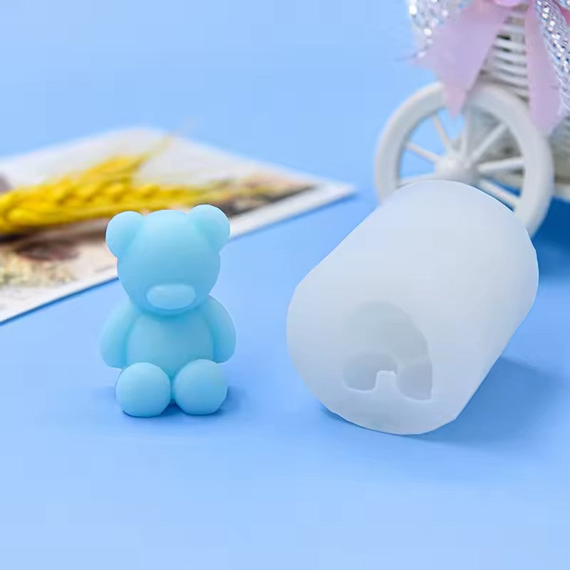Lumanare Parfumata Figurina Ursulet, Decoratiune Interior si Accente Festive, Ceara, Albastru, 5.5x3.6x4 cm