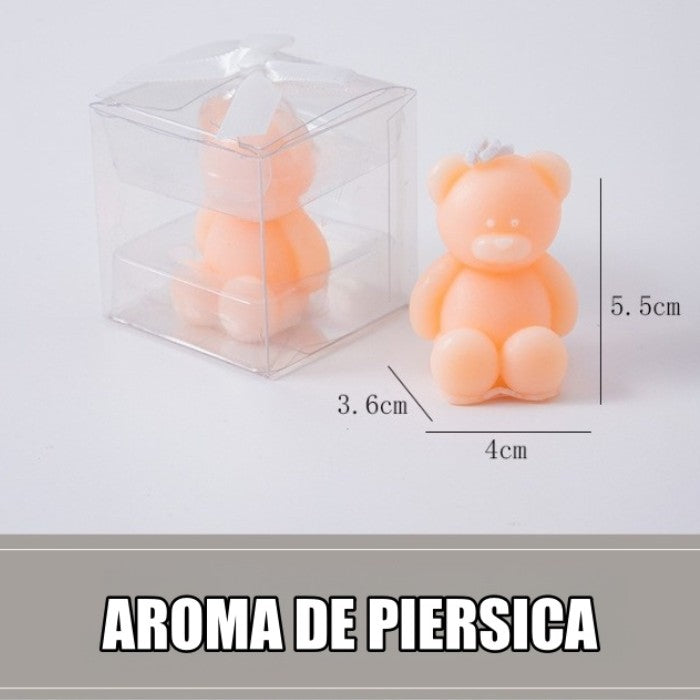 Lumanare Parfumata, Model Ursulet Decorativ, Aroma de Piersica, Ceara Sculptata, Portocalie, 5.5x3.6x4 cm
