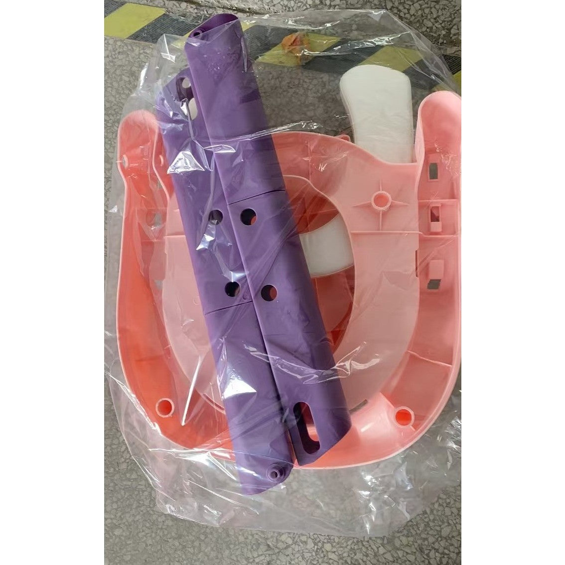Reductor WC cu Scara pentru Copii, Scaunel Inaltator Toaleta Pliabil, 2 Trepte Reglabile, Colac Moale PVC, Spatar si Manere, 1-7 Ani, Plastic, Roz/Mov