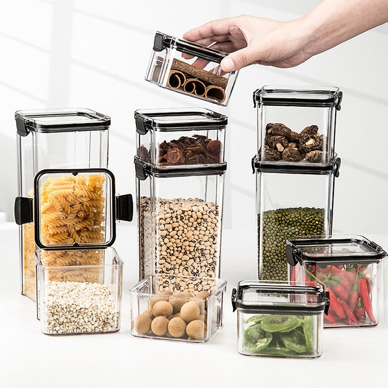 Set 4 Recipiente Pentru Depozitare Alimente, Inchidere Ermetica Si Design Stivuibil, Plastic Transparent Fara BPA, 1 x 460 ml, 2 x 700 ml, 1 x 1300 ml