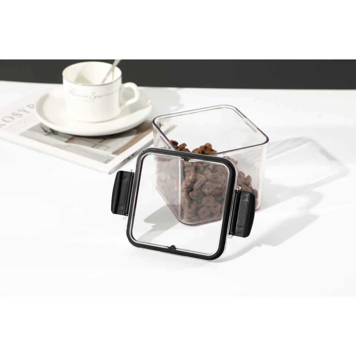 Recipient Alimentar Cu Inchidere Ermetica, Organizator Transparent Pentru Bucatarie Si Camara, Plastic Calitate Alimentara, 700 ml, 10.2 x 9.8 cm