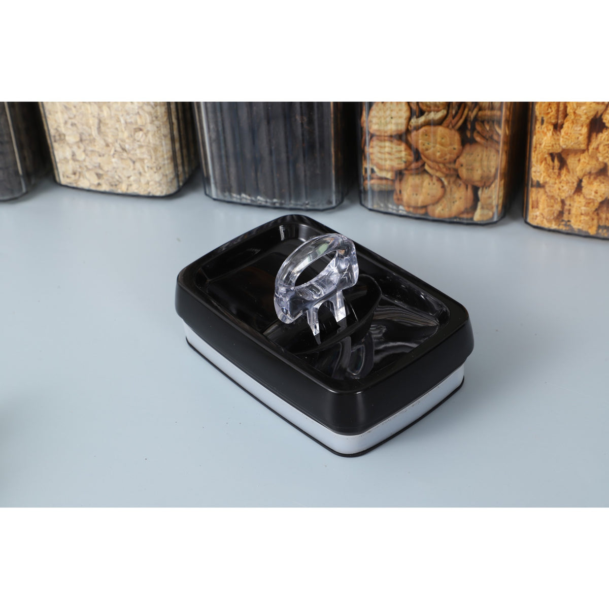 Set 6 Recipiente pentru Alimente, Inchidere Ermetica cu Silicon si Maner, Textura Ondulata, Plastic PP si PET, 6 x 1.5l, Transparent