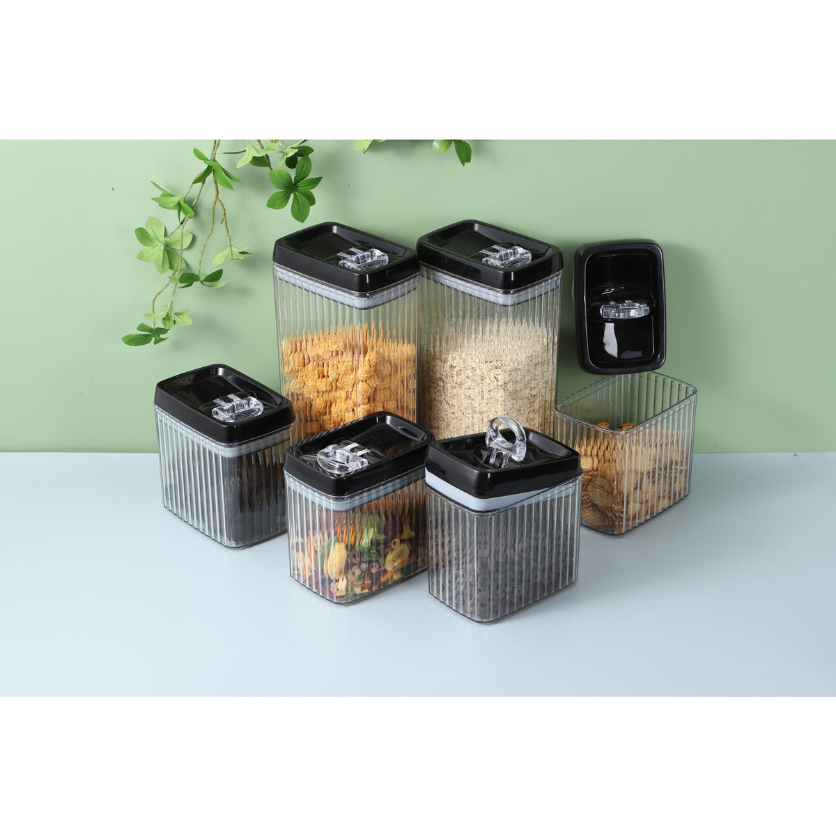 Set 6 Recipiente pentru Alimente, Inchidere Ermetica cu Silicon si Maner, Textura Ondulata, Plastic PP si PET, 6 x 1.5l, Transparent