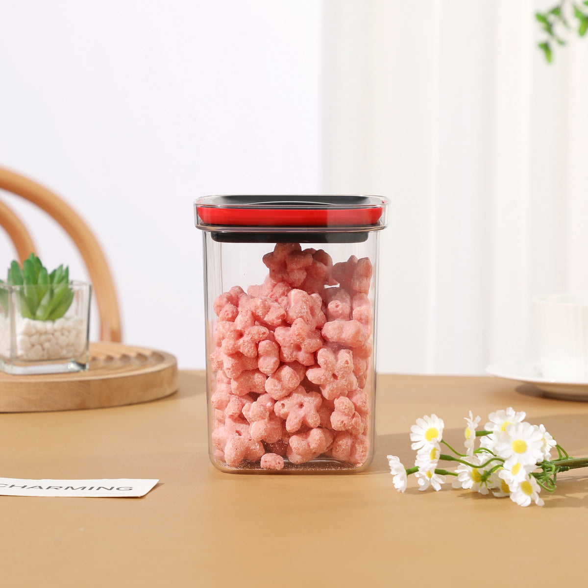 Recipient Depozitare Alimente si Cereale, Container Etans cu Sistem Flip si Garnitura Silicon, Plastic Transparent, 1200 ml, 11.5 x 11.5 x 15 cm, Negru