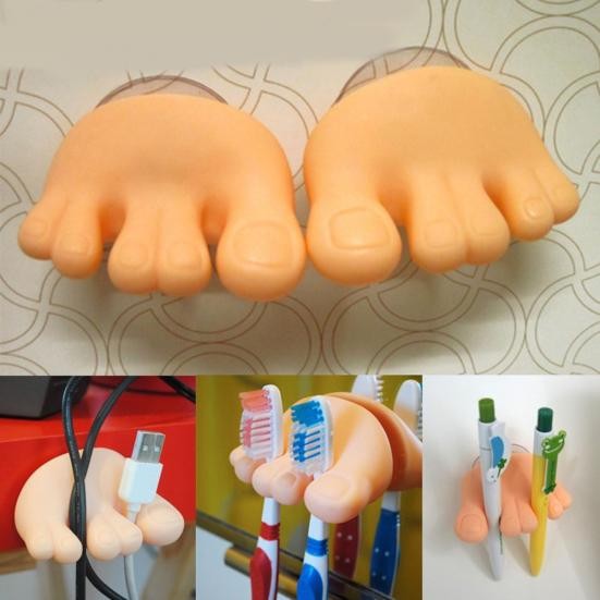 Suport de Baie Multifunctional pentru Periute de Dinti si Cabluri, Montare cu Ventuza fara Gaurire, Design Forma de Picior, Material PVC, 4 x 6.5 cm, Crem