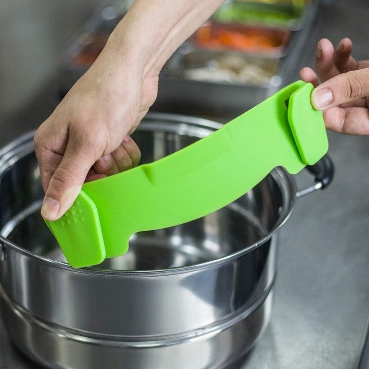 Strecuratoare Universala pentru Vase cu Fixare Clip, Filtru Silicon Rezistent la Caldura pentru Paste si Legume, Design Compact, 23x12.5x6.7 cm, Verde