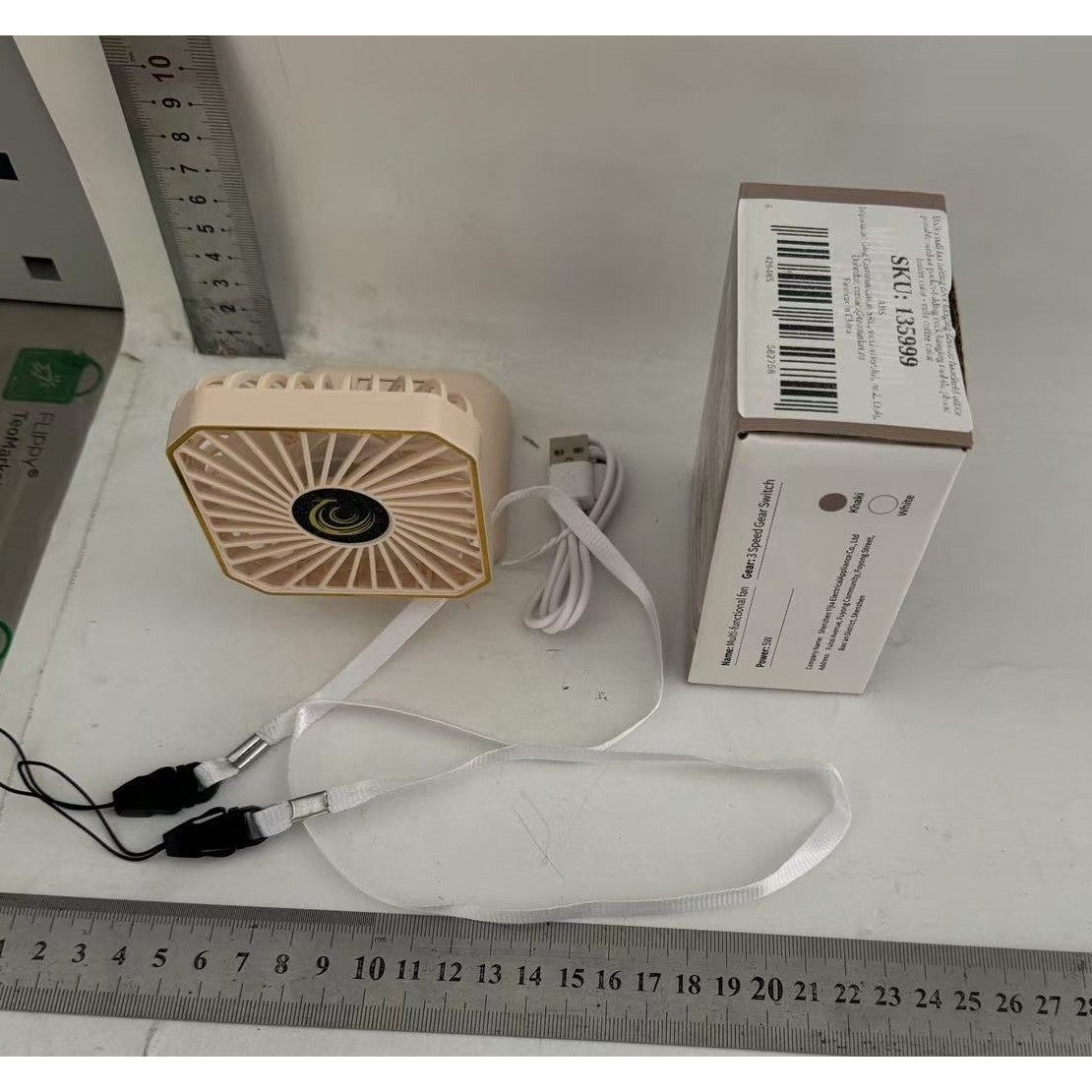 Ventilator Portabil 3-In-1, Mini Ventilator de Gat si Birou, Pliabil 180 Grade cu Suport Telefon, Incarcare USB, ABS, 3 Viteze, Bej
