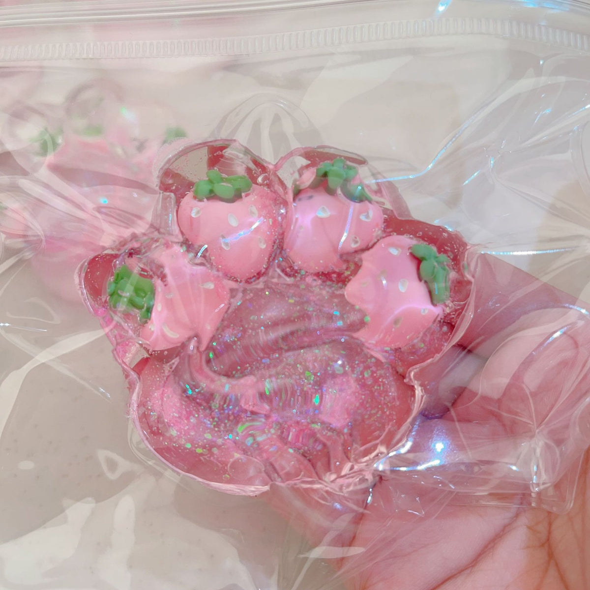 Jucarie Antistres Squishy, Model Labuta de Pisica cu Sclipici, Revenire Lenta, Silicon Moale, 6.5x6 cm, 60g, Roz