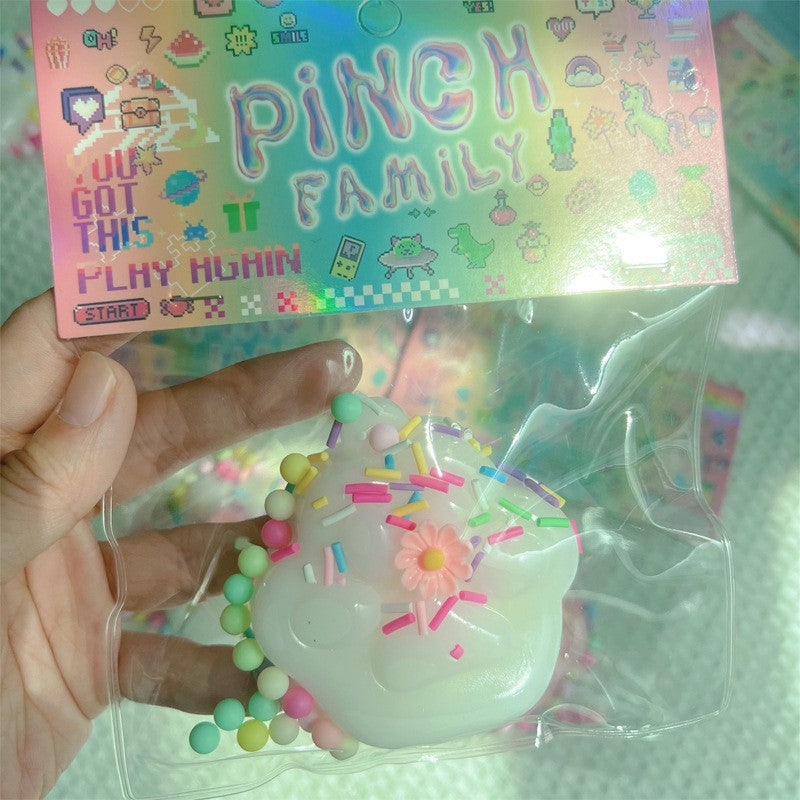 Set 12 Jucarii Antistres Squishy, Model Labuta de Pisica, Textura Moale cu Revenire Lenta, Squeeze Pinch Family, Silicon, 6x6 cm, Alb/Roz