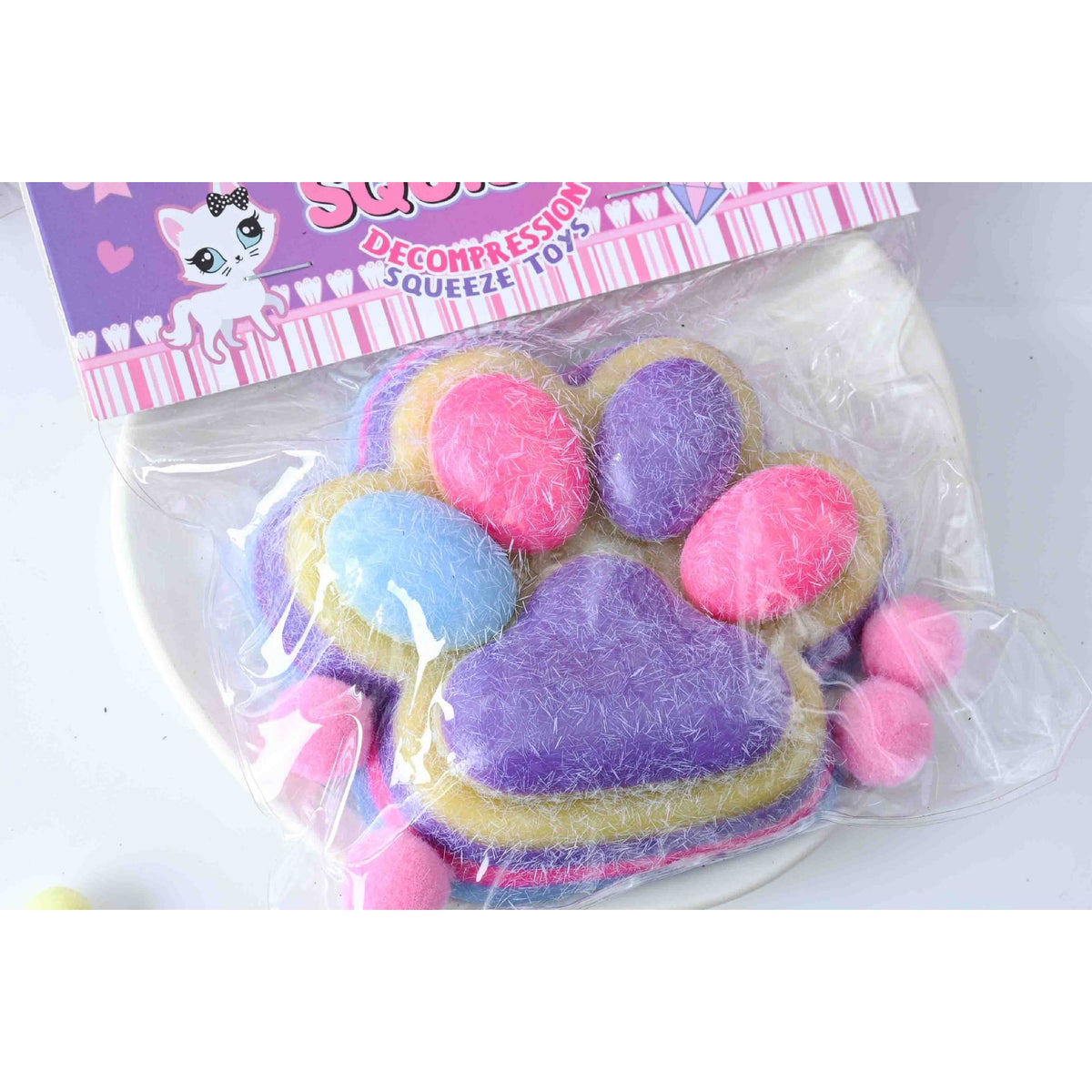 Jucarie Antistres Squishy, Labuta de Pisica Pufoasa cu Revenire Lenta, Squeeze Toy Senzoriala, Silicon Moale, 12.5x10.5 cm, 220g, Mov-Multicolor