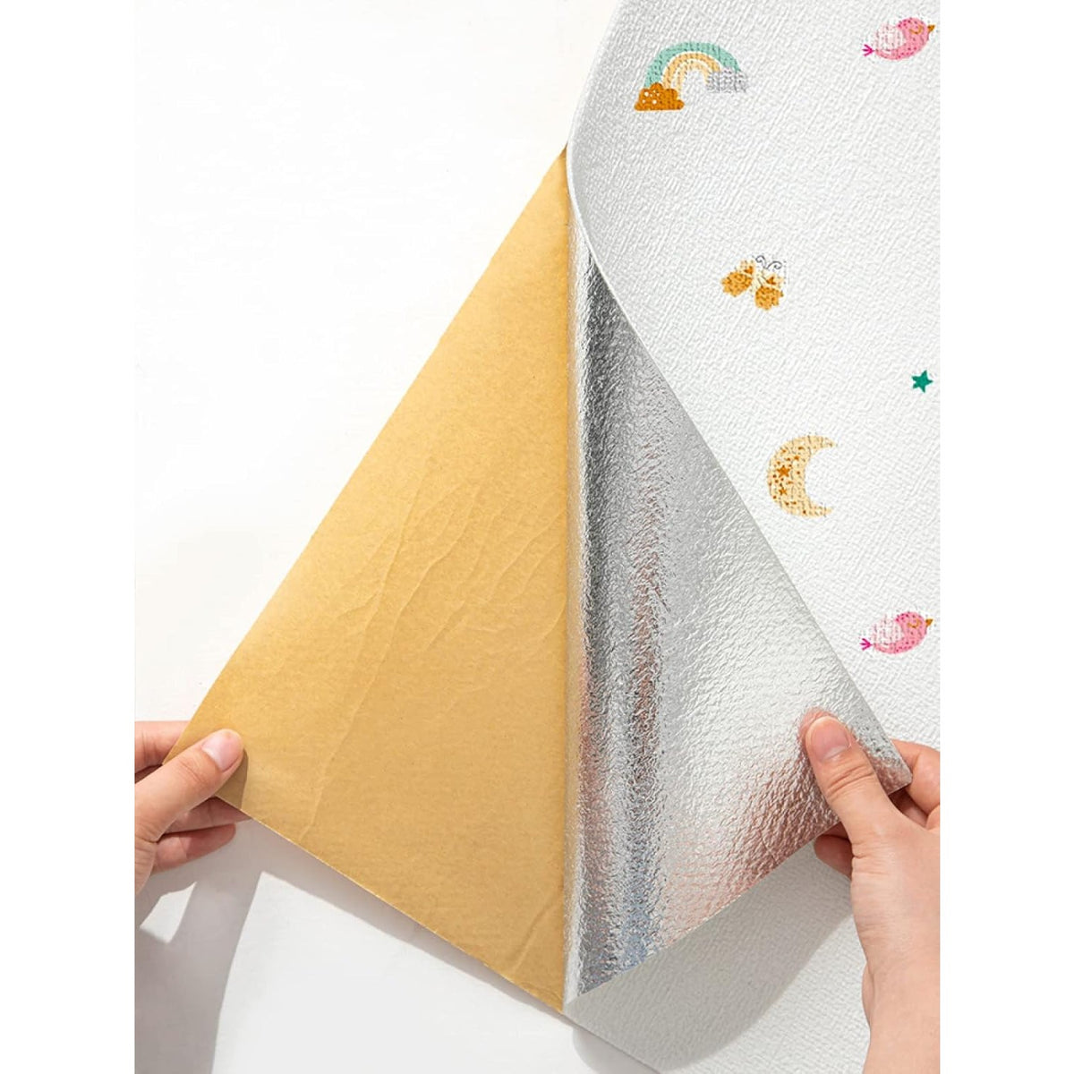 Tapet Autoadeziv Rola pentru Perete, Panou Decorativ Izolant Termic si Fonic, Spuma XPE si Panza, Model Girafa si Elefant, 10 m x 50 cm, Grosime 2.5 mm, Multicolor
