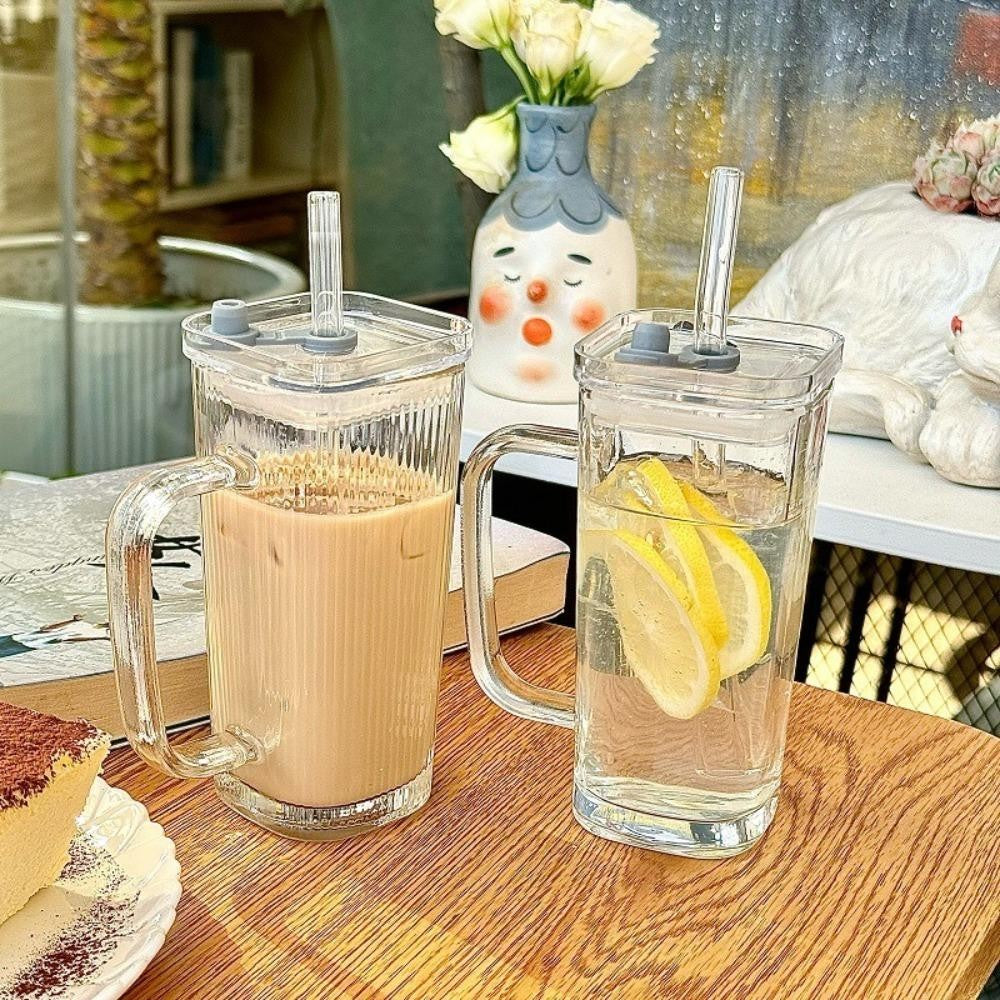 Pahar pentru Răcoritoare și Cafea cu Pai și Mâner, Sticlă Rezistentă Termic, Model Dungi Verticale, Transparent, 330 ml