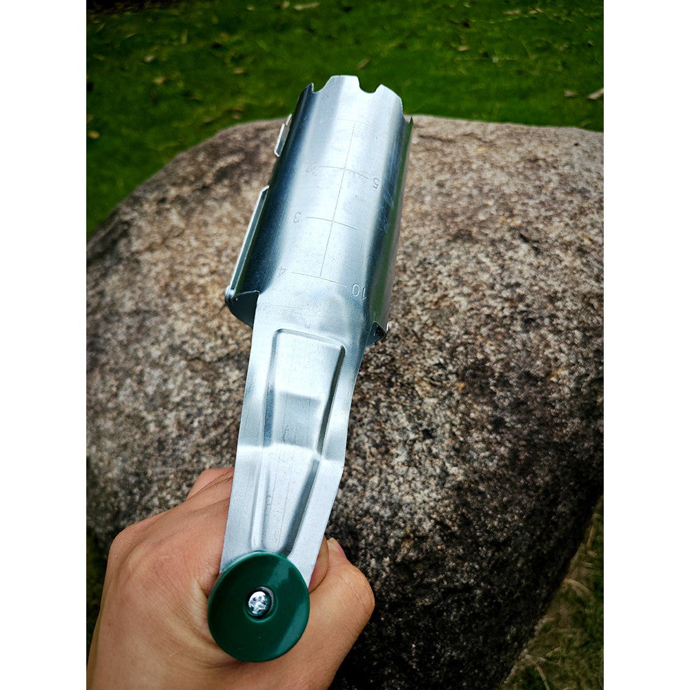 Transplantator Agricol si Plantator Rasaduri, Cilindric cu Gradatie si Maner Flexibil Ergonomic, Otel si Plastic, 6 cm Diametru, 23 x 6 x 13 cm, Verde