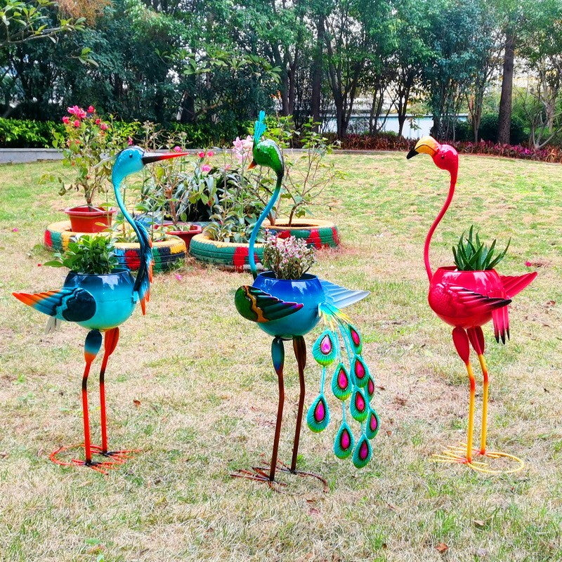 Decoratiune Gradina Flamingo cu Suport pentru Plante si Flori, Ornament Metalic pentru Ghiveci, Stil Tropical, Fier Vopsit Electrostatic, 73 x 34 x 22 cm, Roz