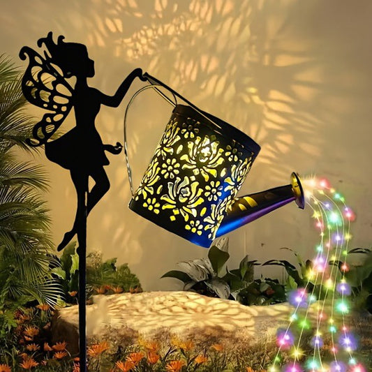 Decoratiune Solara de Gradina, Model Zana cu Stropitoare si LED-uri Tip Cascada, Ornament Metalic Exterior, Lumina Alb Cald, Inaltime 63 cm, Negru