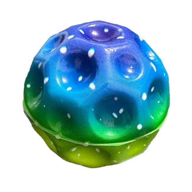 Minge Saltareata Space Moon Ball, Jucarie Antistress Hiperelastica pentru Copii, Design Ergonomic cu Suprafata Neregulata, Spuma de Inalta Densitate, Diametru 66 mm, Verde Multicolor