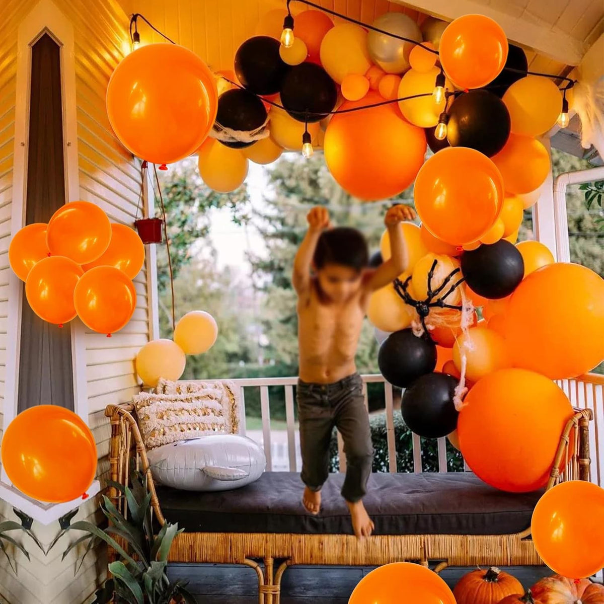 Set 12 Baloane Party, Pentru Decoratiuni Evenimente, Compatibile Aer Sau Heliu, Latex Rezistent, 30 cm, Portocaliu