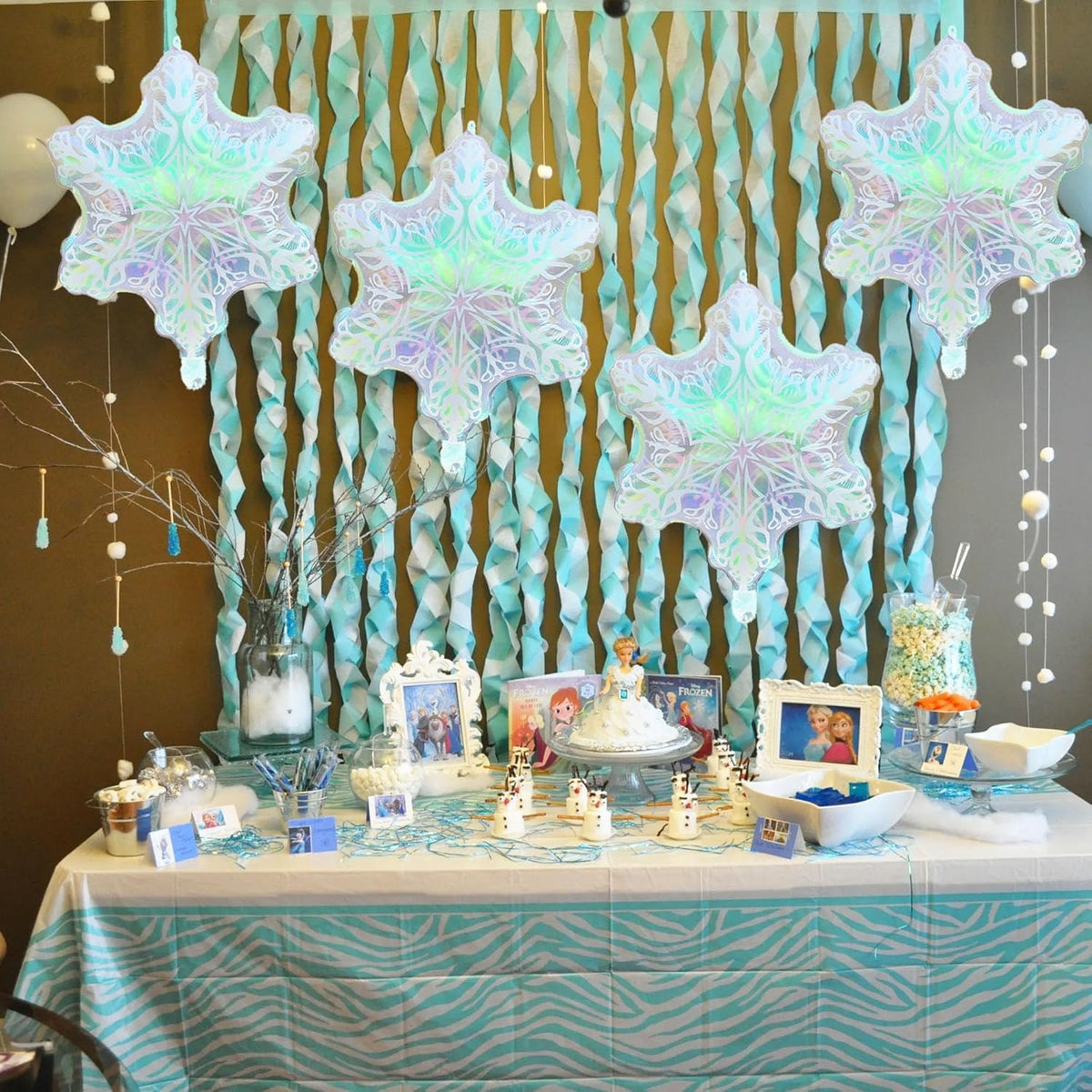 Balon Folie Fulg de Nea, Decoratiune Tematica Craciun cu Reflexe Irizante, Folie Aluminiu Reutilizabila, Umflare Aer sau Heliu, 47x60 cm, Argintiu Multi-Colorat